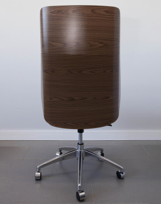 Кресло из натуральной кожи, каркас дерево арт. FX-BC06 - купить в Кургане. Цена 34 820.52 руб.